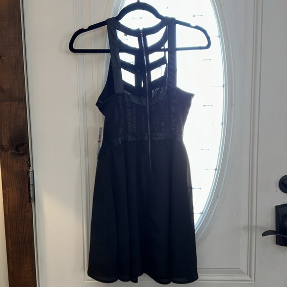 NWT GIANNI BINI Black Halter Mini Dress Womens Size XS - Picture 4 of 11